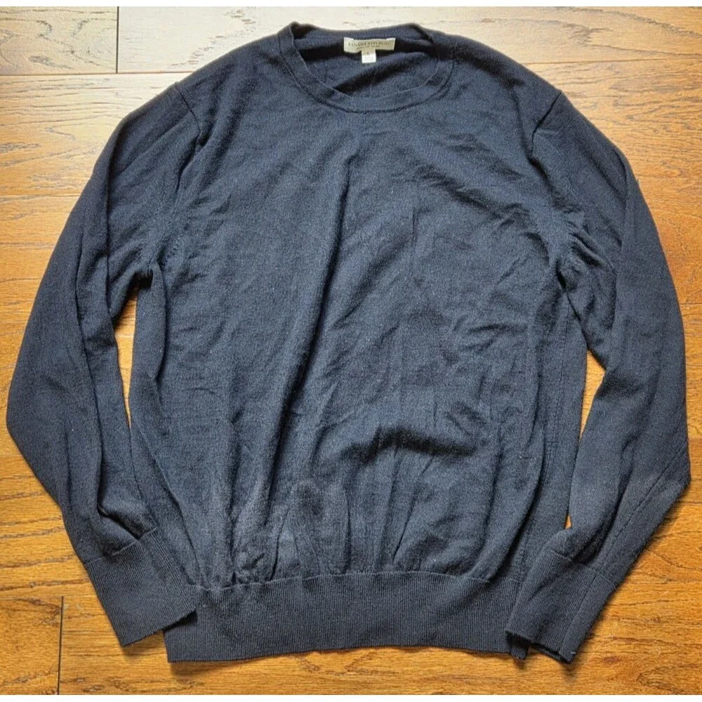 Banana Republic Extra Fine Merino Wool Sweater Men's Large Navy Blue Crewneck
